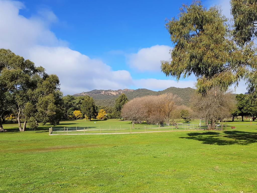 Breeze Holiday Parks - Grampians ฮอลส์แกป ภายนอก รูปภาพ